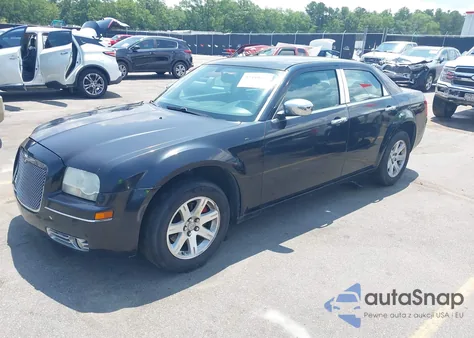 2006 Chrysler 300 z USA, uszkodzony, nr VIN 2C3LA43R36H238901